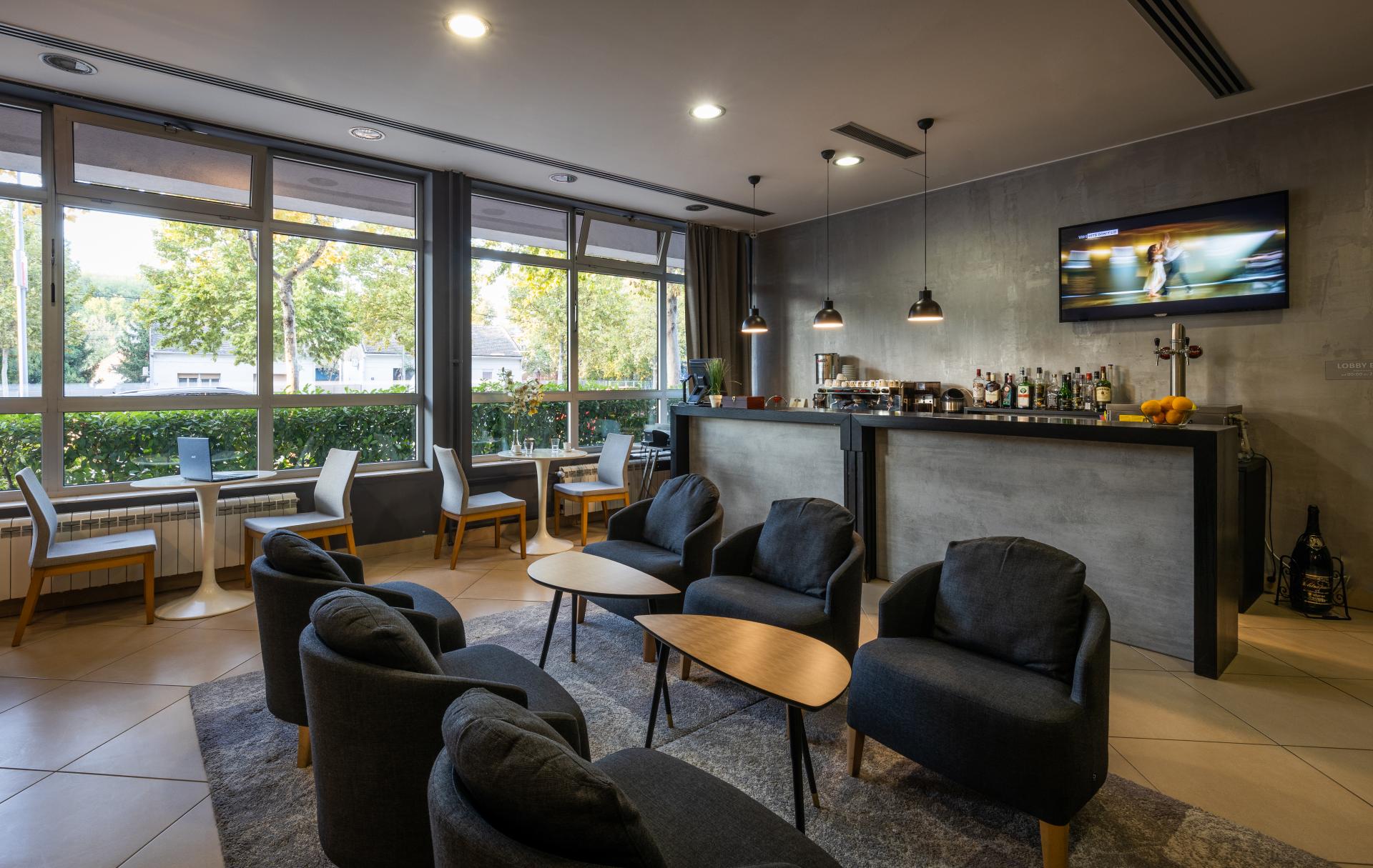 Hotelski bar