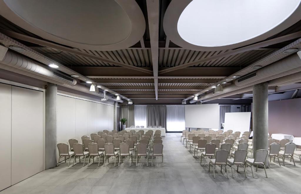 Rodos Hall